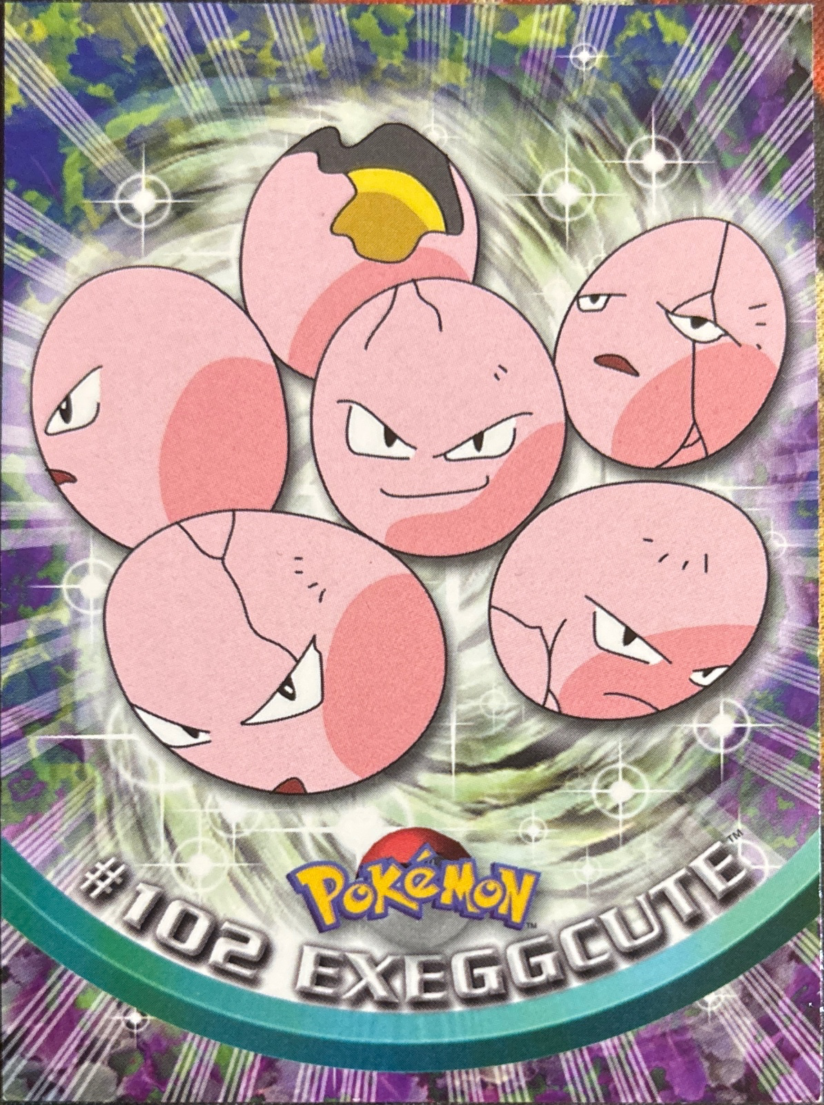 Exeggcute card #102, Pokemon Topps Series 2 (1999), front