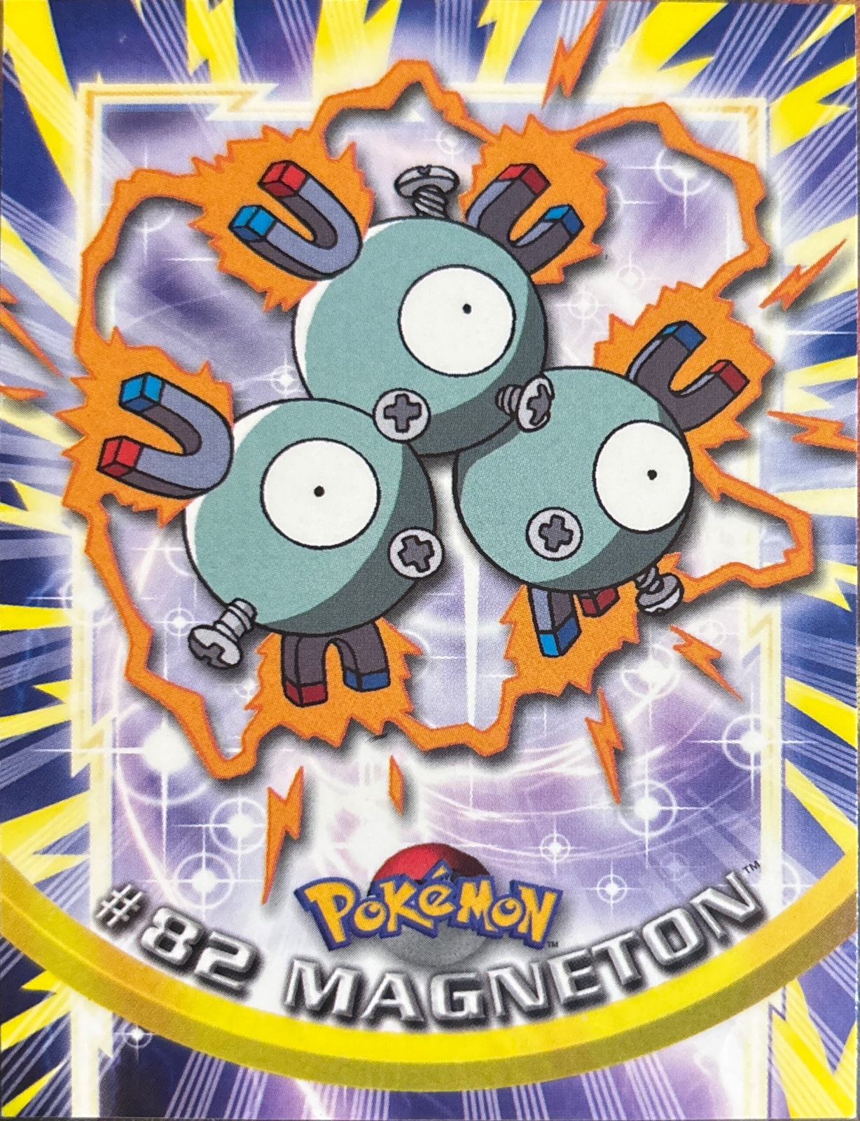 Magneton card #82, Pokemon Topps Series 2 (1999), front